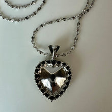 Load image into Gallery viewer, Vintage Avon Titanic Heart of the Ocean Necklace (18")
