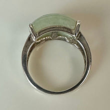 Load image into Gallery viewer, East Arts Sterling Jade Ring sz 7
