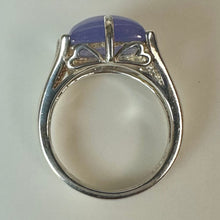 Load image into Gallery viewer, Michelle Abala Sterling Lavender Jade Ring sz 8
