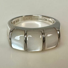 Load image into Gallery viewer, East Arts Sterling Mother of Pearl Ring sz 8
