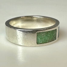Load image into Gallery viewer, Vintage Coleman CCO Sterling Turquoise Malachite Lapis Lazuli Ring sz 8
