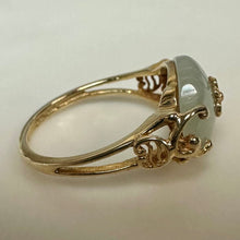 Load image into Gallery viewer, 14K Gold Jade Ring sz 7.25 (3.5g)
