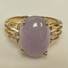 Load image into Gallery viewer, 14K Gold Lavender Jade Diamond Ring sz 8 (4.2g)
