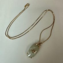 Load image into Gallery viewer, 14K Gold Jade 1" Pendant on 18" Chain (4.5g)
