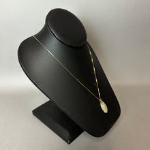 Load image into Gallery viewer, 14K Gold Jade 1" Pendant on 18" Chain (4.5g)
