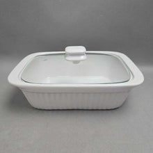 Load image into Gallery viewer, White Baking Dish / Casserole w/ Lid (3x10.5x7)
