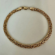 Load image into Gallery viewer, 14K Gold Byzantine Chain 8" Bracelet (6.8g)
