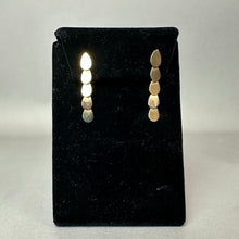 Load image into Gallery viewer, 14K Gold Overlapping Teardrop Drop 1.25" Earrings (1.5g)
