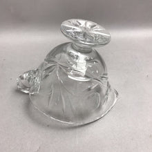 Load image into Gallery viewer, Lead Crystal Gravy Boat with Floral Etch (4")
