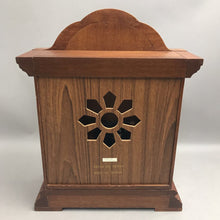 Load image into Gallery viewer, Vintage Westminster Tempus Fugit Wooden Quartz Chime Clock (17x13x6)(Tested)
