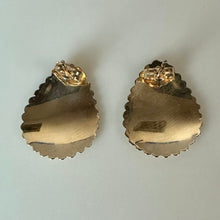 Load image into Gallery viewer, 14K Gold Textured Teardrop 0.75" Earrings (1.1g)
