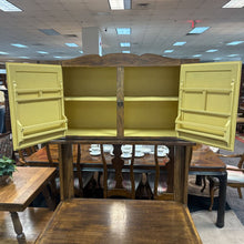 Load image into Gallery viewer, Custom Oak Hoosier Cabinet (74x43x29)
