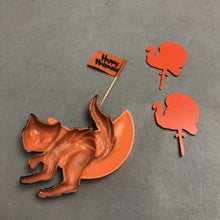 Load image into Gallery viewer, Group of 4 Halloween Decorations
