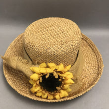 Load image into Gallery viewer, Ladies Straw Hat with Sunflower
