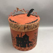 Load image into Gallery viewer, Halloween Box (8x8x8)

