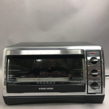 Load image into Gallery viewer, Black &amp; Decker Countrertop Convection Toaster Oven (17x9x12)
