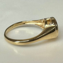 Load image into Gallery viewer, 14K Gold Cubic Zirconia Ring sz 7.5 (3.4g)
