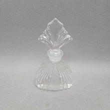 Load image into Gallery viewer, Clear Glass Perfume Bottle (4.5")
