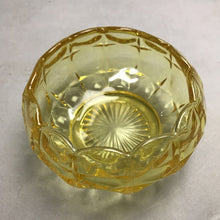 Load image into Gallery viewer, Indiana Glass Amber/Yellow' Constellation Bowl (3.6x6x6)
