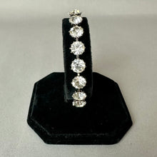 Load image into Gallery viewer, Vintage Schiaparelli Round Clear Rhinestone Link Bracelet (7.5")
