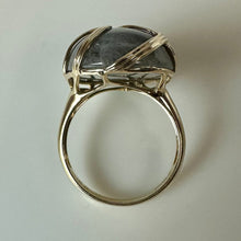 Load image into Gallery viewer, 14K Gold Caged Labradorite Ring sz 8 (8.7g)
