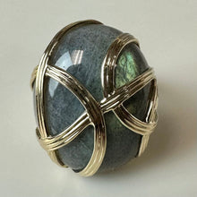 Load image into Gallery viewer, 14K Gold Caged Labradorite Ring sz 8 (8.7g)
