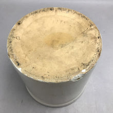 Load image into Gallery viewer, Vintage Stoneware 1Gallon Floral Design Crock USA (8x7)
