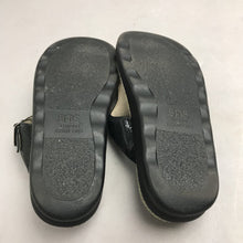 Load image into Gallery viewer, SAS-Marina Sandals-Black Leather-Thong T Strap-Chic Comfort-Cork Insole Size 7
