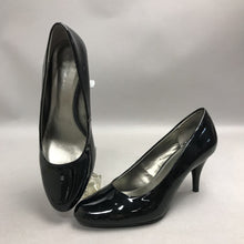 Load image into Gallery viewer, Bandolino Patent Leather Low Heel Pumps Shoes Size 6.5 M
