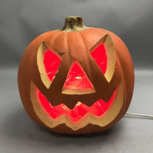 Load image into Gallery viewer, Light Up Jack-O-Lantern (10")
