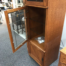Load image into Gallery viewer, Oak Display Tower w/Glass Shelves (76x34x21) L
