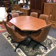 Load image into Gallery viewer, Kitchen Table w/6 Chairs 1 Leaf (30x42x48)
