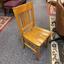 Load image into Gallery viewer, Oak Chair (35x16x16)
