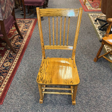Load image into Gallery viewer, Oak Rocking Chair (35x16x25)
