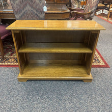 Load image into Gallery viewer, Oak Shelf (30x37x12)
