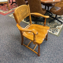 Load image into Gallery viewer, Oak Arm Chair (33x25x22)
