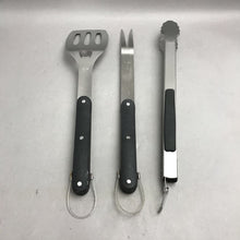 Load image into Gallery viewer, 3 Piece BBQ Grilling Tool Kit (17")
