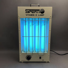 Load image into Gallery viewer, Sperti Vitamin D Sunlamp Light Therapy Lamp DUV-4F Timer (22"
