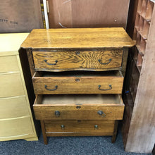 Load image into Gallery viewer, Antique Oak Dresser 5 Drawer (45x33x18)
