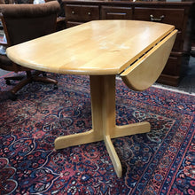 Load image into Gallery viewer, Drop Leaf Table (30x36/40x40)
