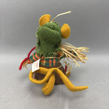 Load image into Gallery viewer, Annalee Scarecrow Mouse (5")
