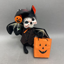 Load image into Gallery viewer, Annalee Trick-or-Treat Mouse (6.5")
