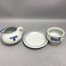 Load image into Gallery viewer, Pfaltzgraff Yorktowne Stoneware Creamer &amp; Sugar w/Underplate (7")
