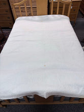 Load image into Gallery viewer, Vintage Handmade Pink Boarded Autumn Leaves Quilt (80x84)
