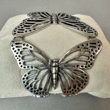 Load image into Gallery viewer, Fossil Silvertone Butterfly Statement Bracelet (7")
