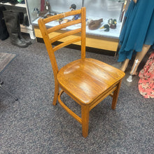 Load image into Gallery viewer, Oak Kitchen Chair (32x18x19)
