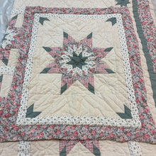 Load image into Gallery viewer, Arch Quilts 8 Point Star Quilt &amp; Pillow Sham (84x66)
