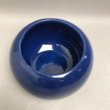 Load image into Gallery viewer, Haeger Blue Pottery Planter (5x7x7)
