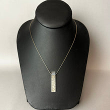 Load image into Gallery viewer, Vintage Sterling Ola Gorie Drift Pendant Necklace (16")
