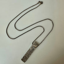 Load image into Gallery viewer, Vintage Sterling Ola Gorie Drift Pendant Necklace (16")
